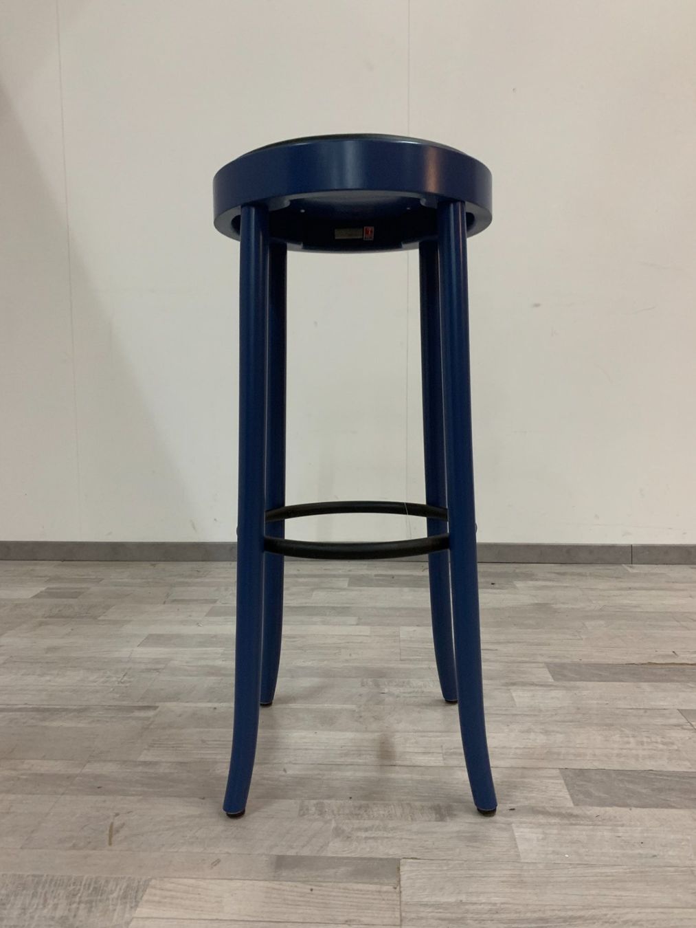 Horgen Glarus Sgabelli: Horgenglarus Barhocker select 11-373 / blau, schwarz – Nuovo (secondo la descrizione) da Zürich venduto da ZuercherBrockenhaus 2