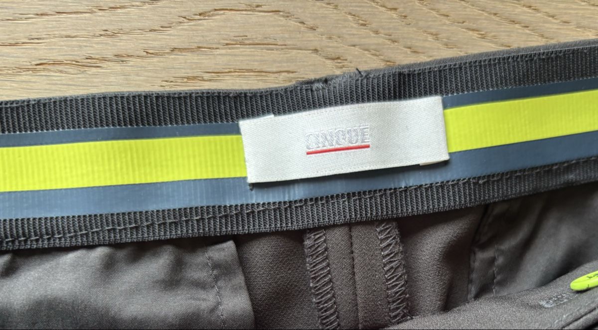 Cinque Pantaloni: Hose von Cinque, schwarz, Gr. 38, neu – Nuovo (secondo la descrizione) da Liestal venduto da userin1000 2