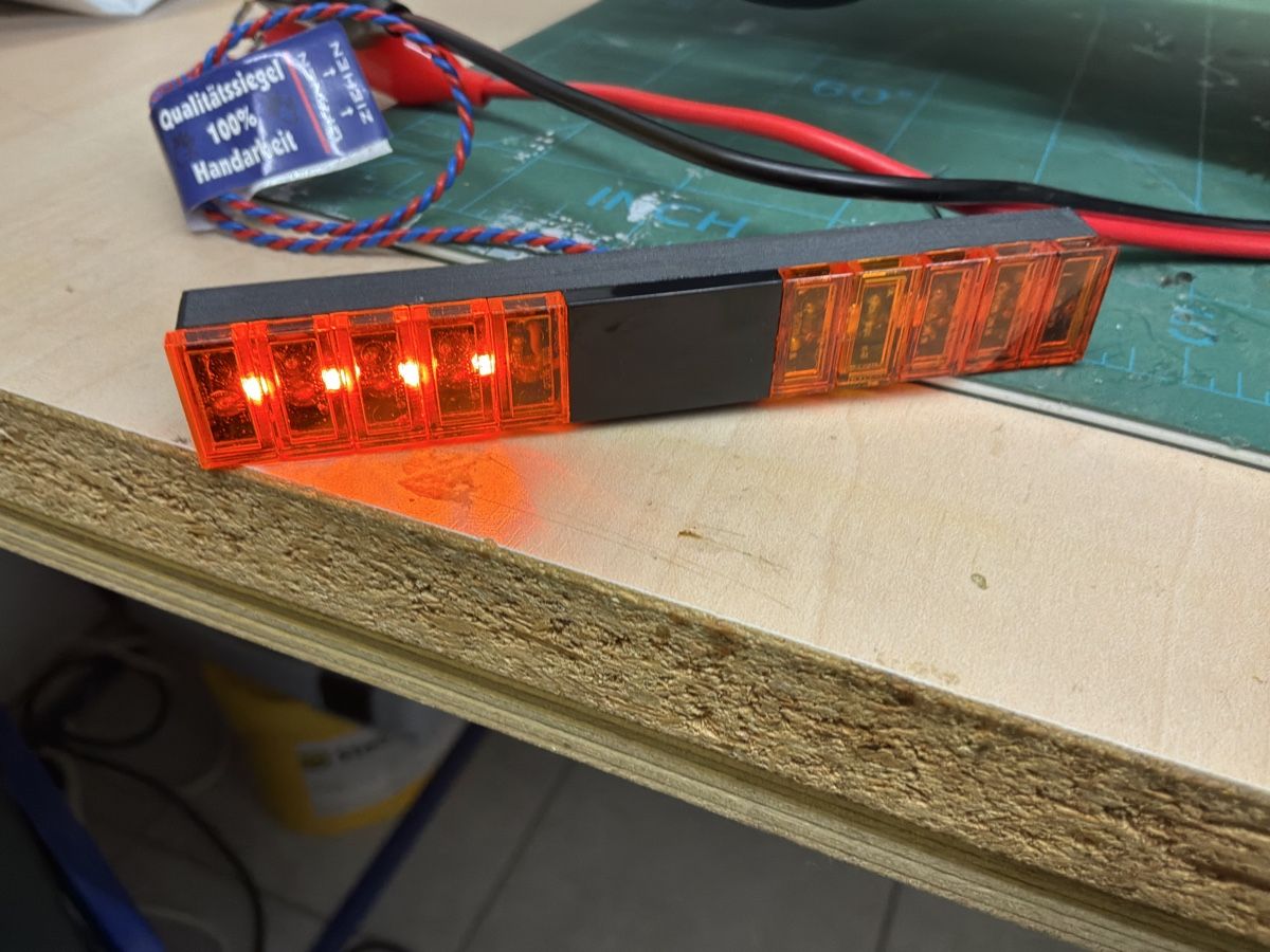 Modellismo RC: RC Modellbau LED Lichtbalken Orange – Nuovo e nell'imballaggio originale da St.Gallen venduto da X5m3z3 2