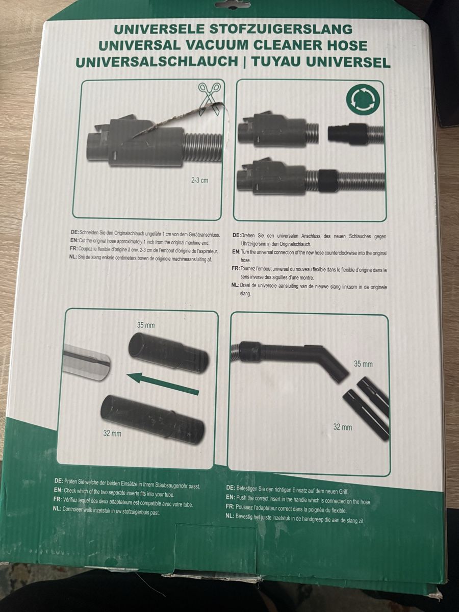 Staubsauger & Zubehör: Universalschlauch – Neu und originalverpackt aus Abtwil SG von Fcbayern1992 1