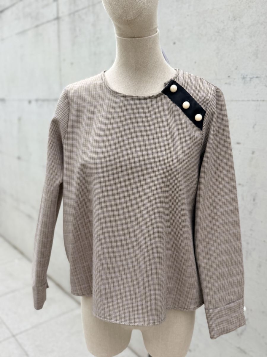Zara Camicette: Blouse Zara taille L – Usato da Villars-le-Grand venduto da Eva_1986