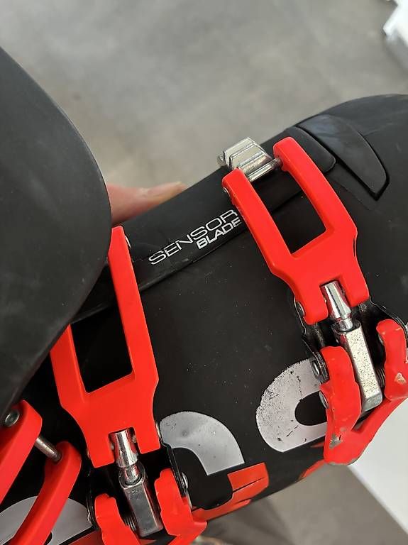 Chaussures hommes: Chaussures de ski - Rossignol – D'occasion à Les Collons par gehaisse 1
