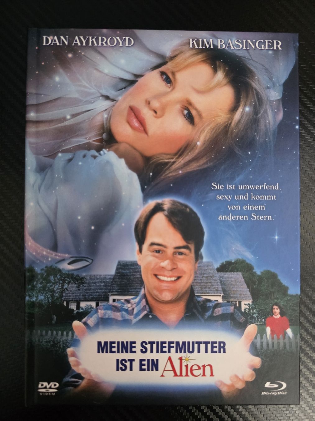 Alle DVDs: Meine Stiefmutter ist ein Alien BluRay Mediabook – Gebraucht aus Birmensdorf ZH von Remubi