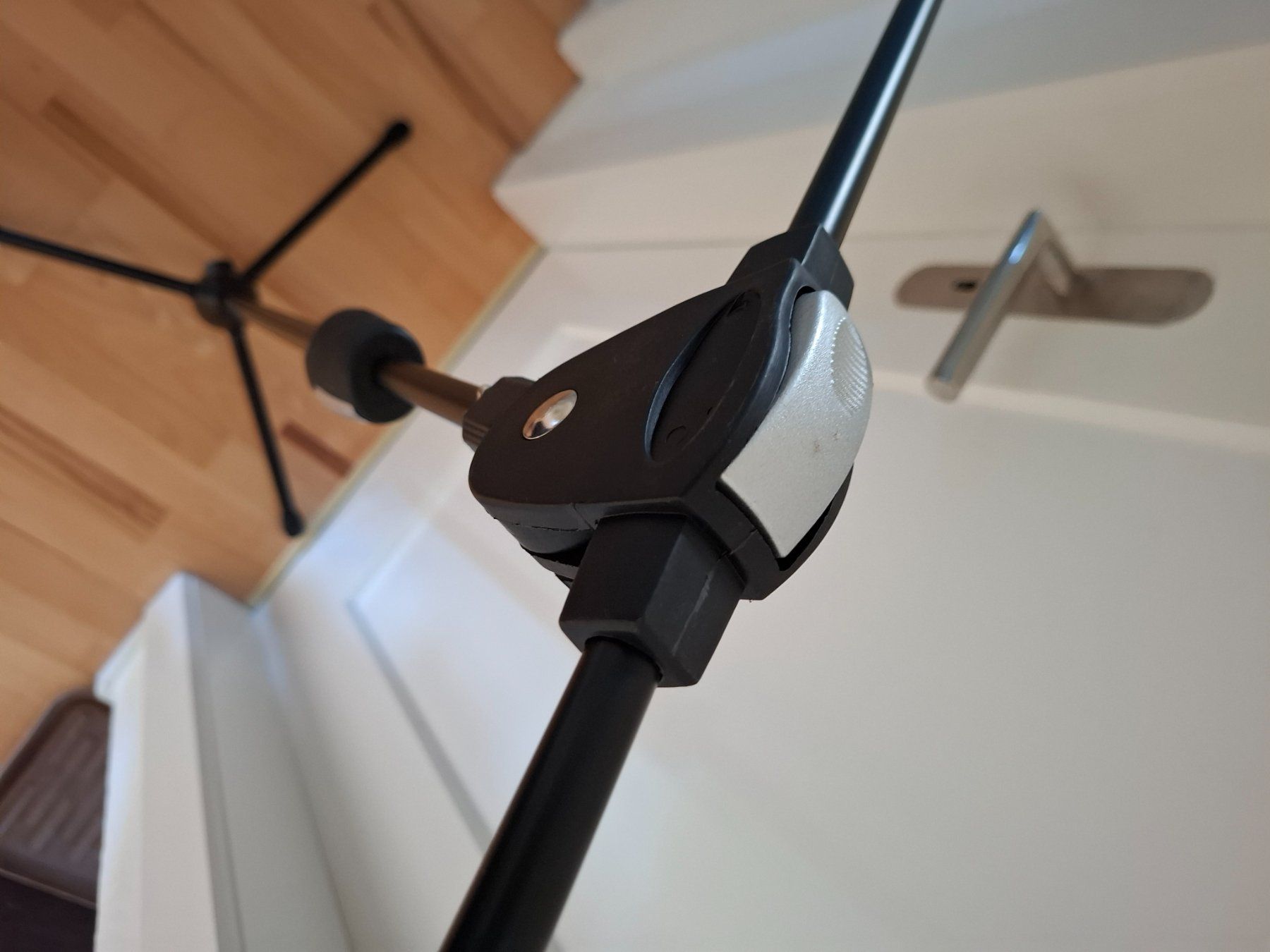 Supports pour instruments & partitions: 2 gleiche Mikrofonständer im Set - beide neu – Neuf avec emballage d'origine à Niederrohrdorf par Sweetcat 1