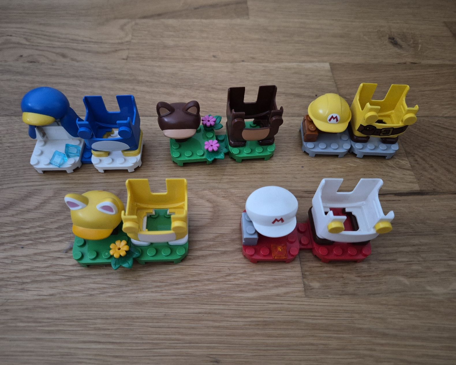 Lego Baukästen: Lego Super Mario 5 Mario Kostüme – Neu (gemäss Beschreibung) aus Wald AR von Le_Frosch