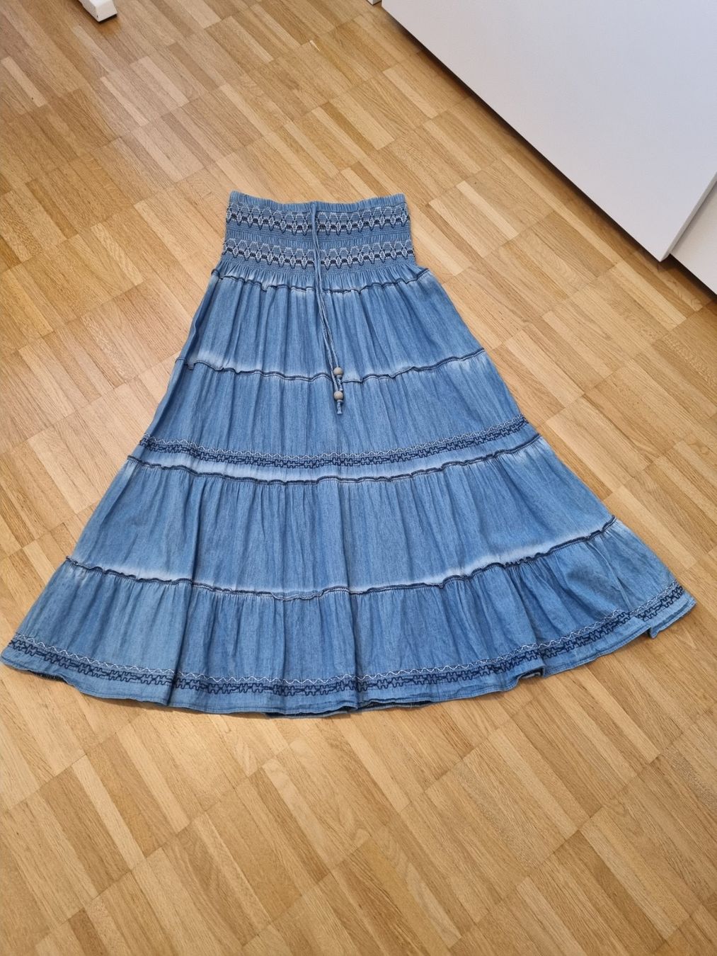 Kleider: Jupe oder als Kleid Jeans Gr. M/38 – Neu (gemäss Beschreibung) aus Zofingen von Felpa