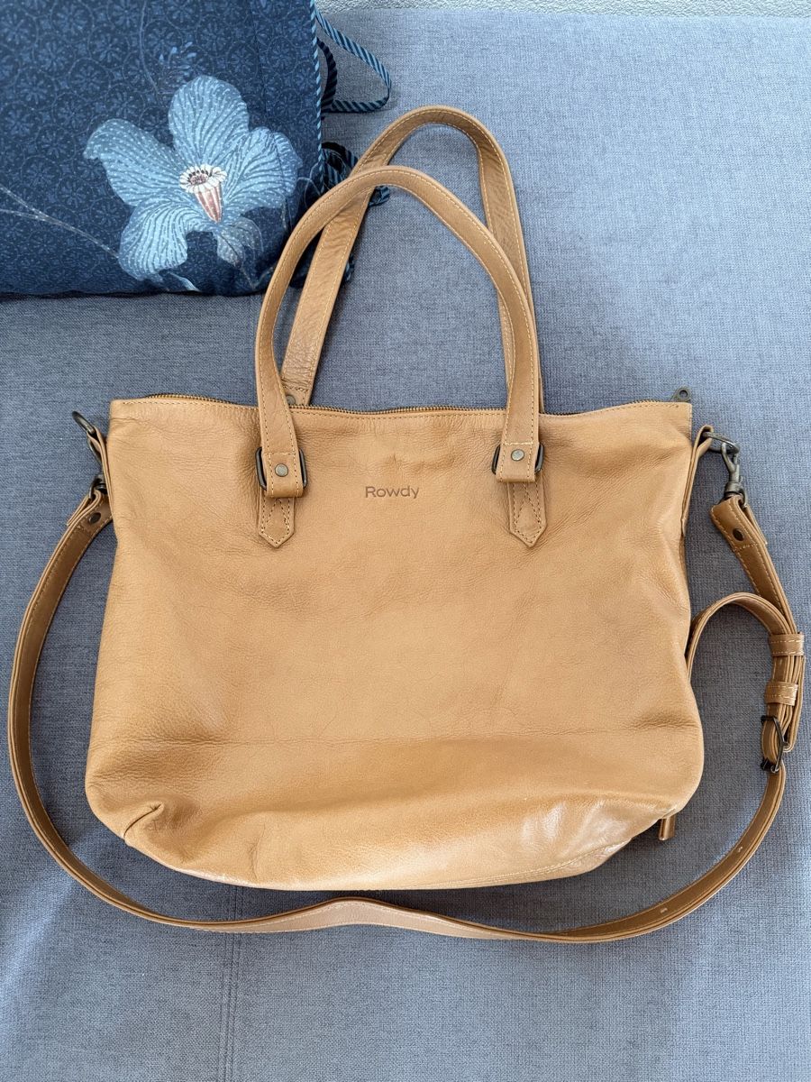 Sacs femmes: Tolle Ledertasche Rowdy – Neuf (Voir description) à Knonau par Danyboy30