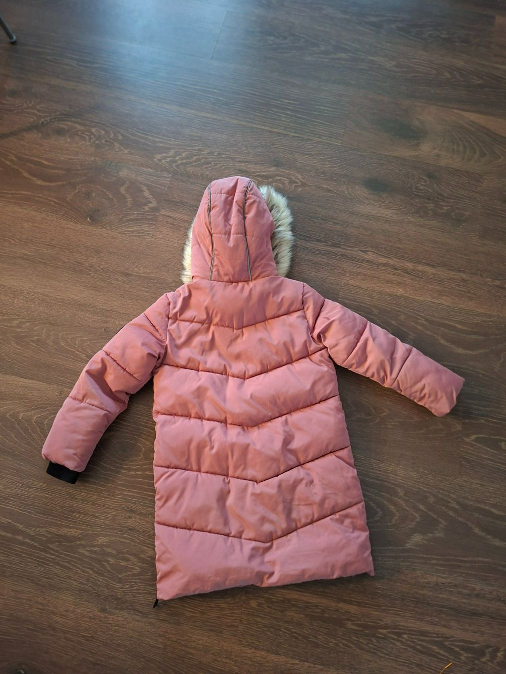 Jacken & Mäntel: Winterjacke Mädchen 116 – Gebraucht aus Winznau von Leomas11 1
