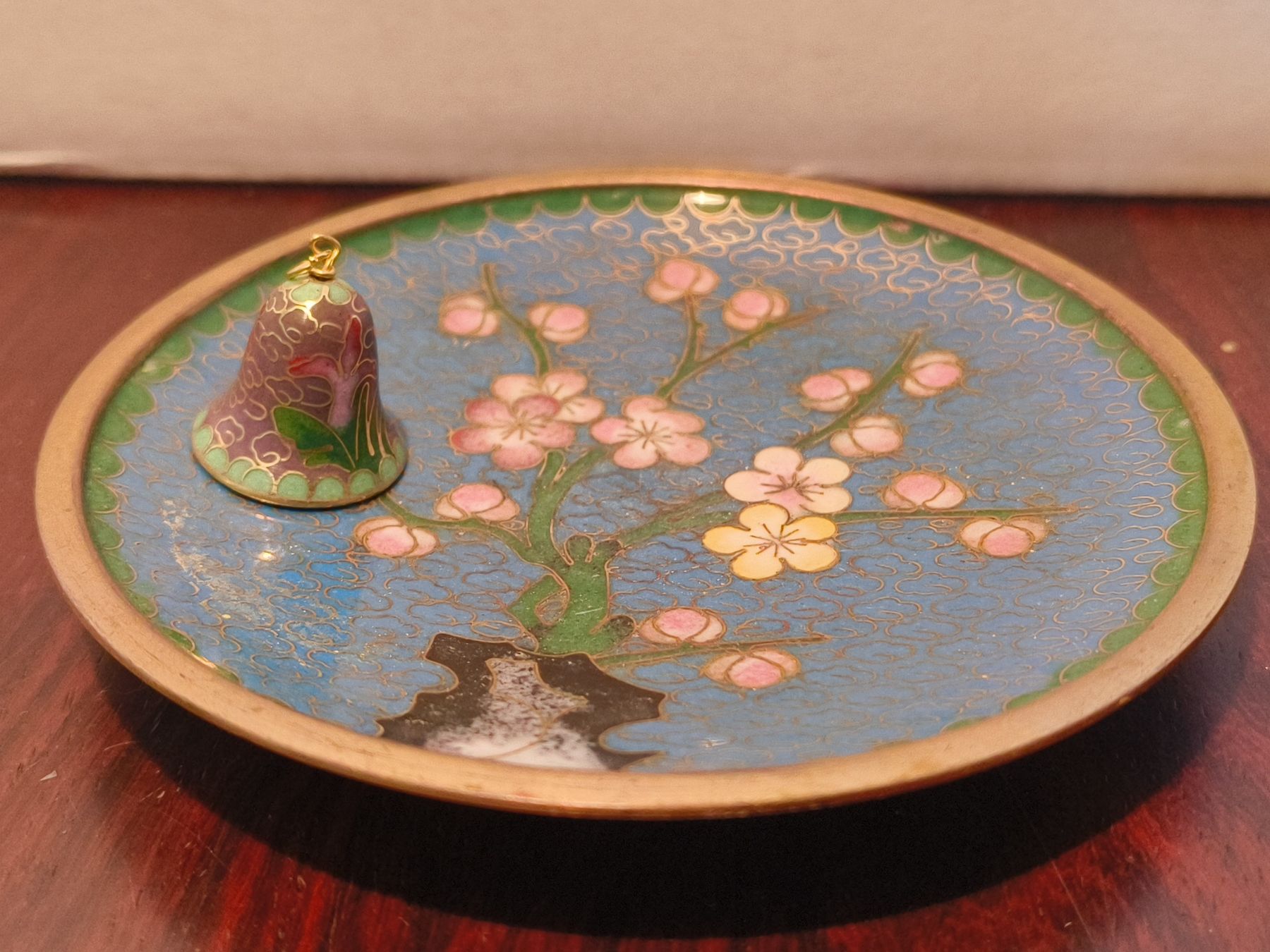 Piatti: Cloisonne Glocke Teller Vintage Messing Emaille Blume – Usato da stettlen venduto da VintageBern_ch 8
