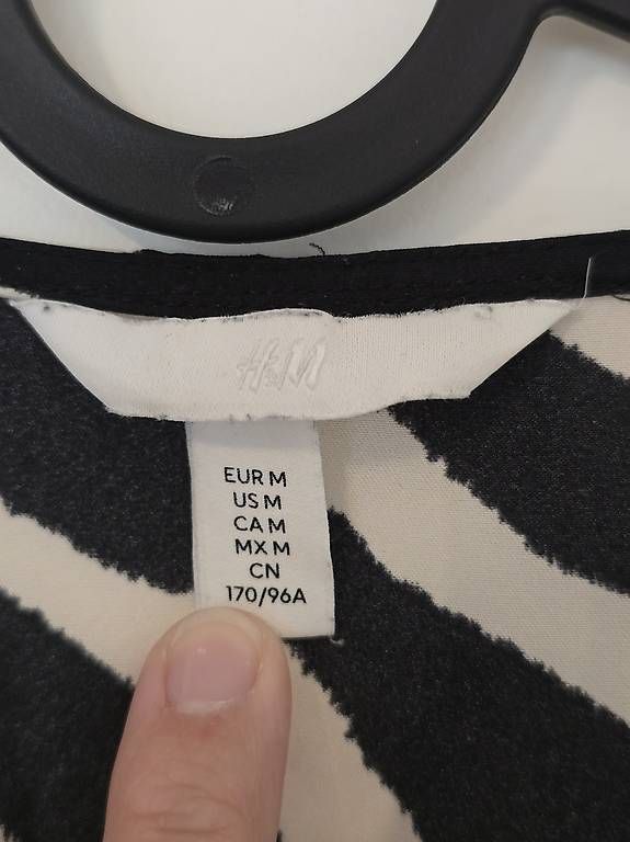 Vestiti: Zebramuster Wickelkleid, Gr. M – Usato da Chur venduto da jon_hd6n 2