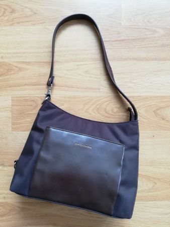 Braune Handtasche