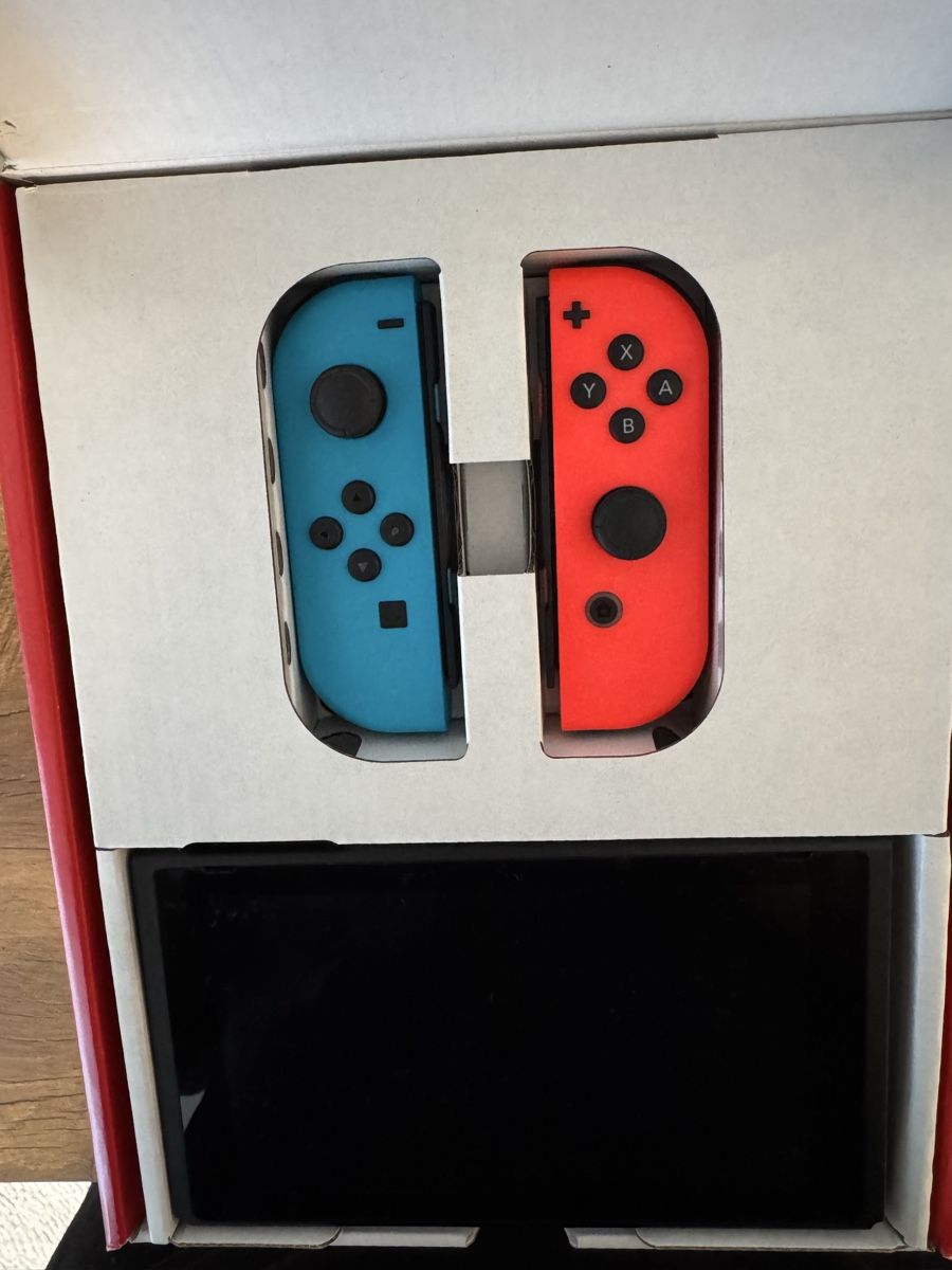 Nintendo Console: Nintendo Switch avec Mario Party Superstars! – Usato da Brügg BE venduto da Goob 4