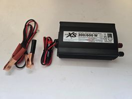 AUTO XS Stromwandler 300 W / 600 W – neuwertig