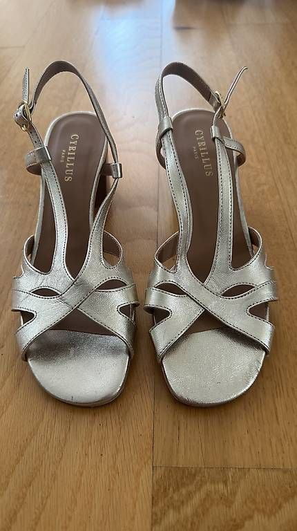 Scarpe da donna: Sandales à talons haut Cyrillus – Usato da Lausanne venduto da NadiaDebrot