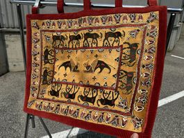 Dekorativer Wandteppich 66x51cm sauber