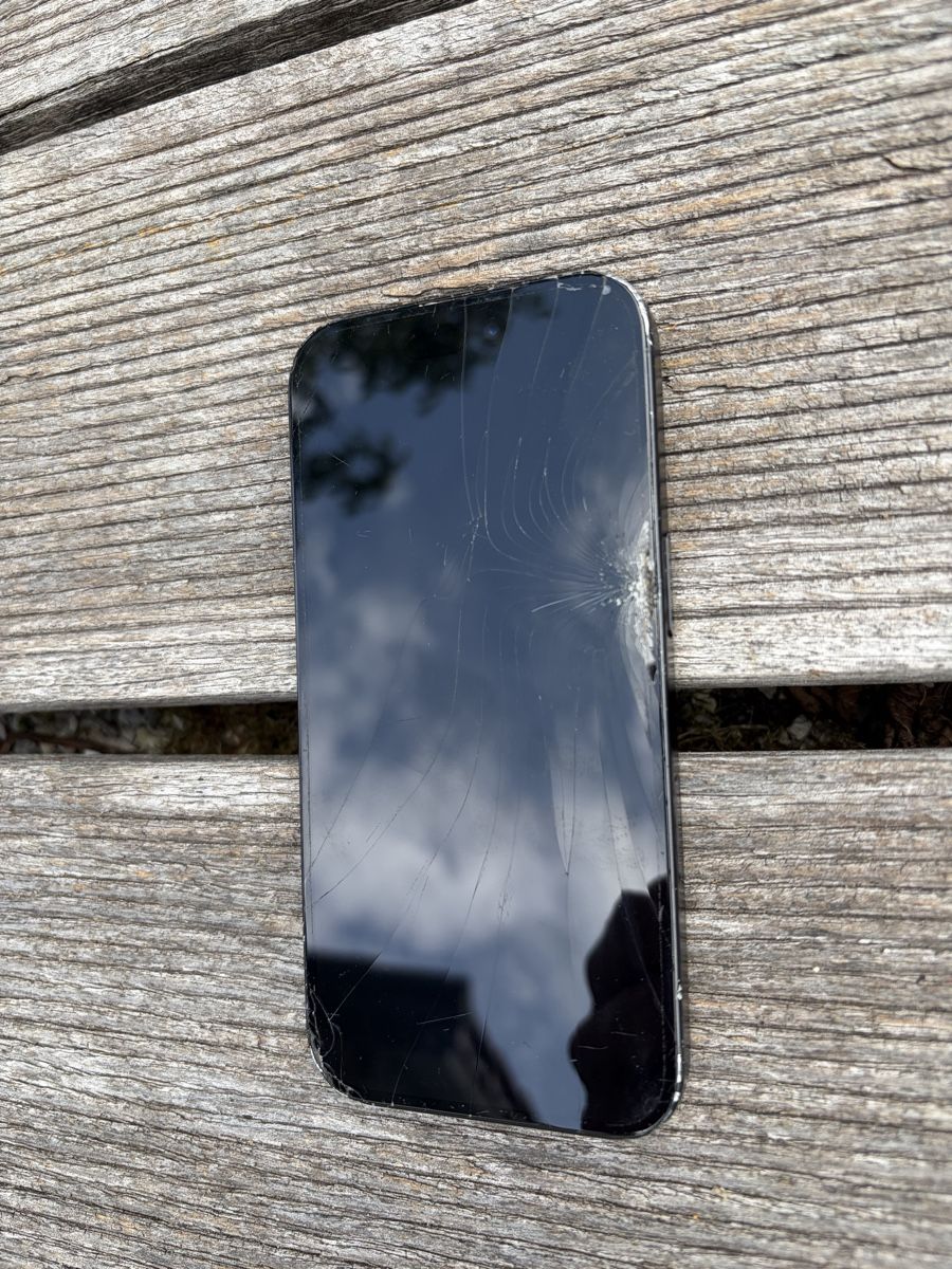 Apple Telefoni cellulari / Smartphones: Iphone 16 voll funktionstüchtig  – Usato da Scuol venduto da jul_xwm9 1