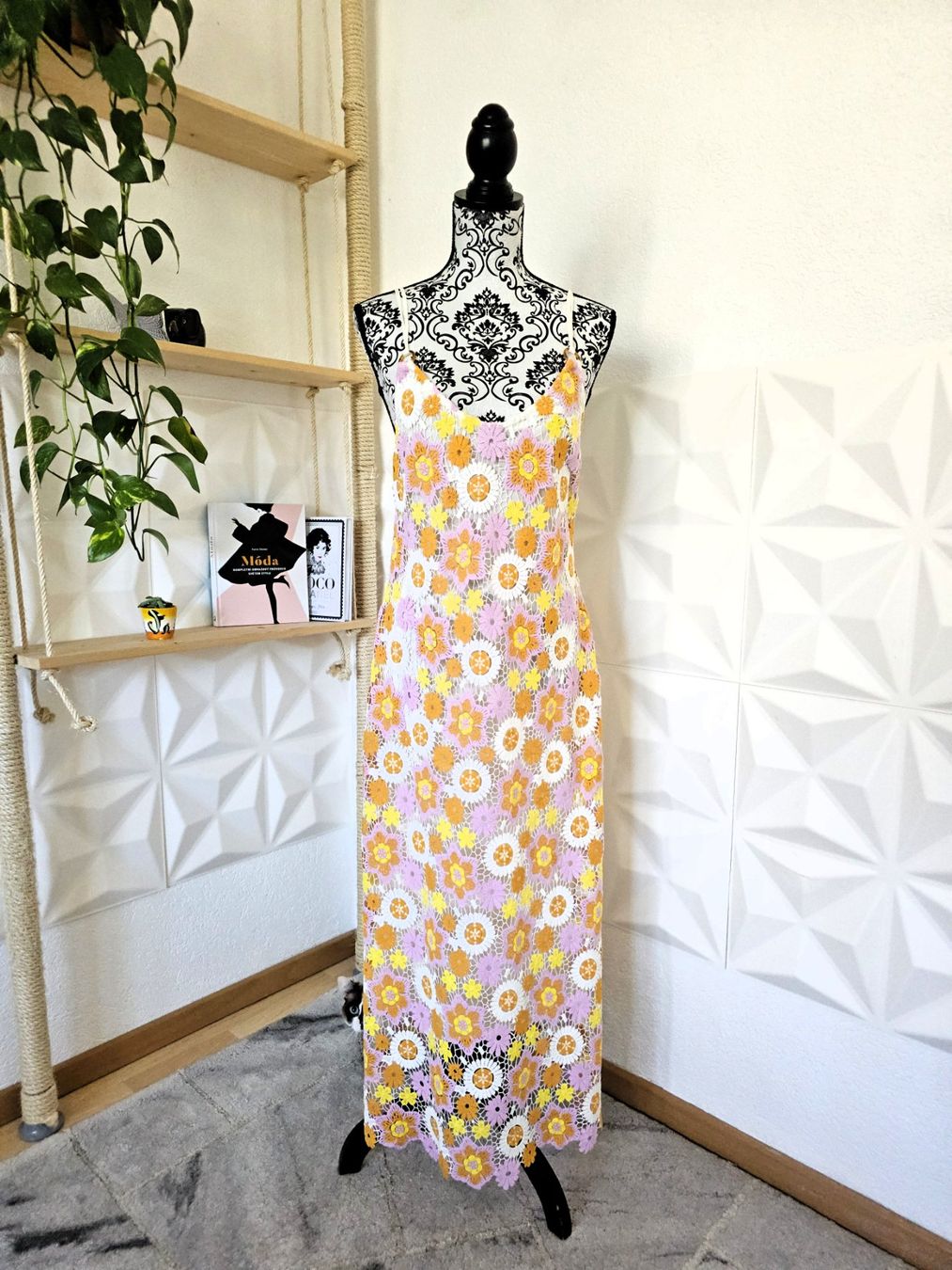 Zara Kleider: Zara Kleid Gr. M – Neu (gemäss Beschreibung) aus Sierre von ReflektSlow