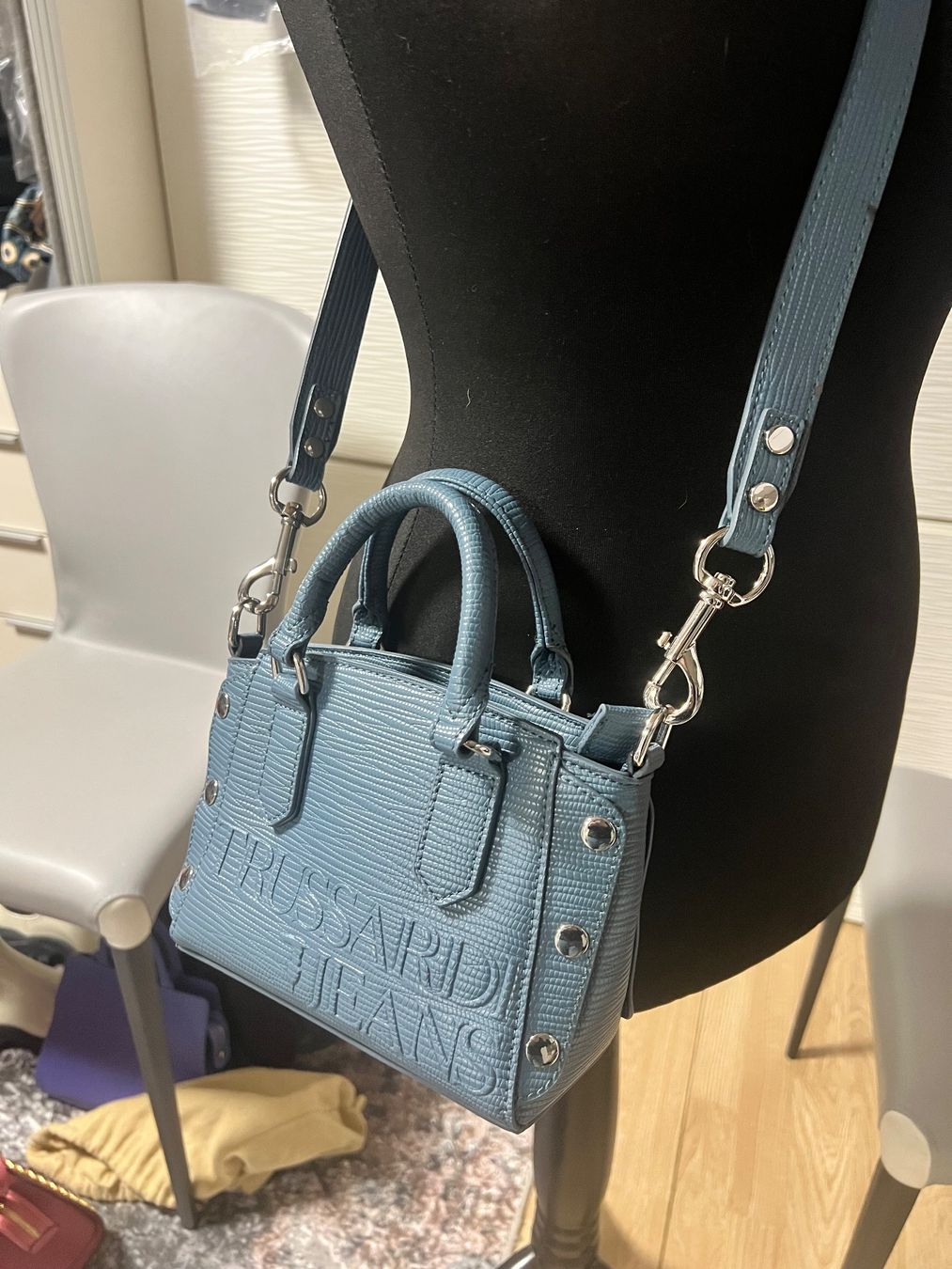 Altro in  Abbigliamento & Accessori: Sac à main Trussardi Jeans bleu clair – Nuovo e nell'imballaggio originale da Crans VD venduto da sle_7hng 6