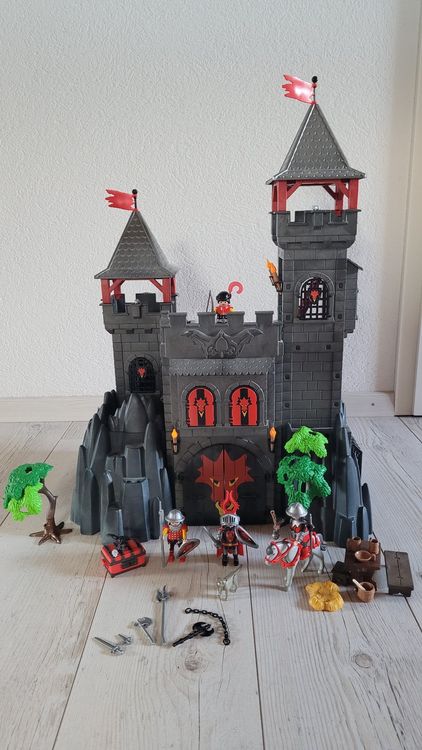 playmobil-drachenfestung-mit-viel-zubeh-r-kaufen-auf-ricardo
