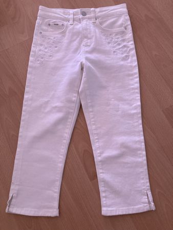 Neue weisse Capri Jeans