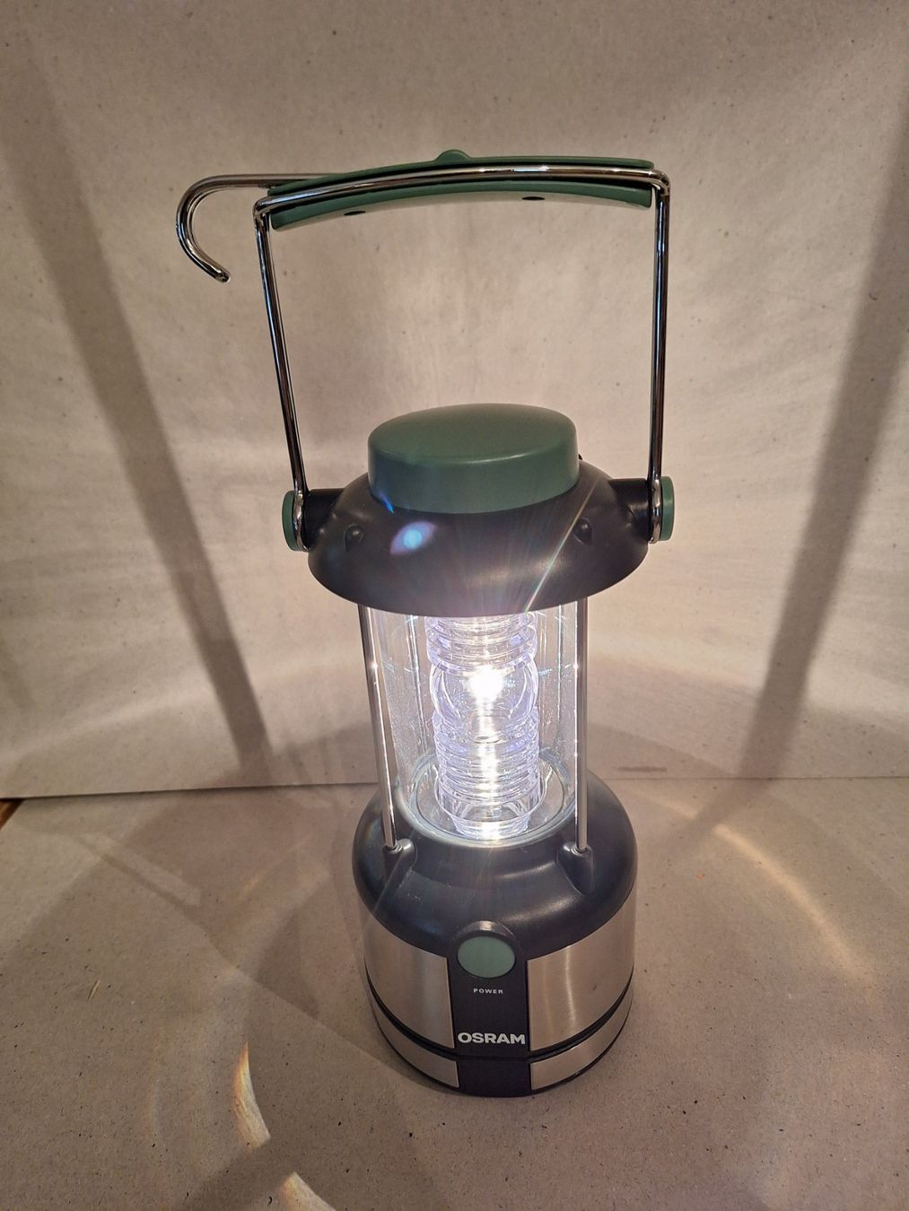 Osram Lampen: OSRAM CAMPING HALOGEN DIM inkl. 4 Batterien – Gebraucht aus Dornach von kurtbahn 2