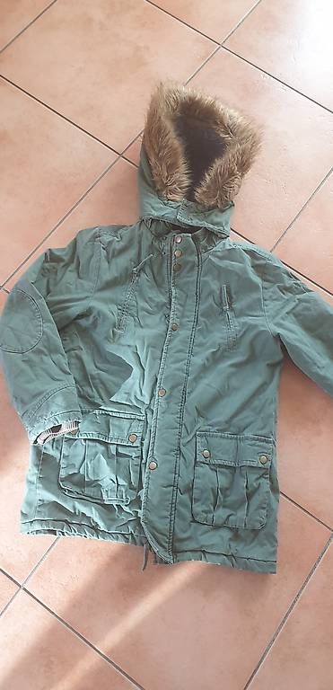 Giacche & Cappotti: Winterparka warmer Wintermantel Gr. 152 – Usato da Gamprin venduto da man_j9fr