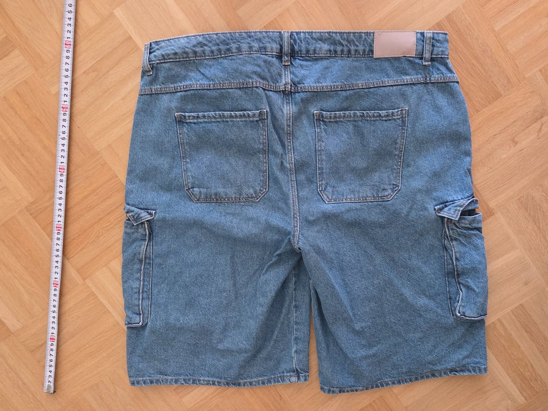 Jeans: Jeans, kurze Cargohosen, 46 – Gebraucht aus Liestal von ITOlio 5