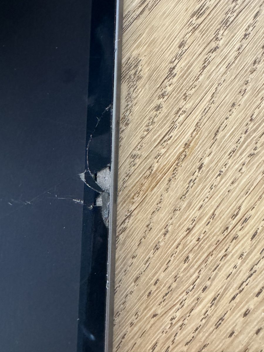 Apple Tablettes PC: Apple iPad mini 6 2021 (iCloud gesperrt) – Défectueux à Basadingen par ron_2jtj 1