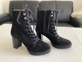 Schnürstiefel Unisa Wildleder schwarz Absatz neu 39