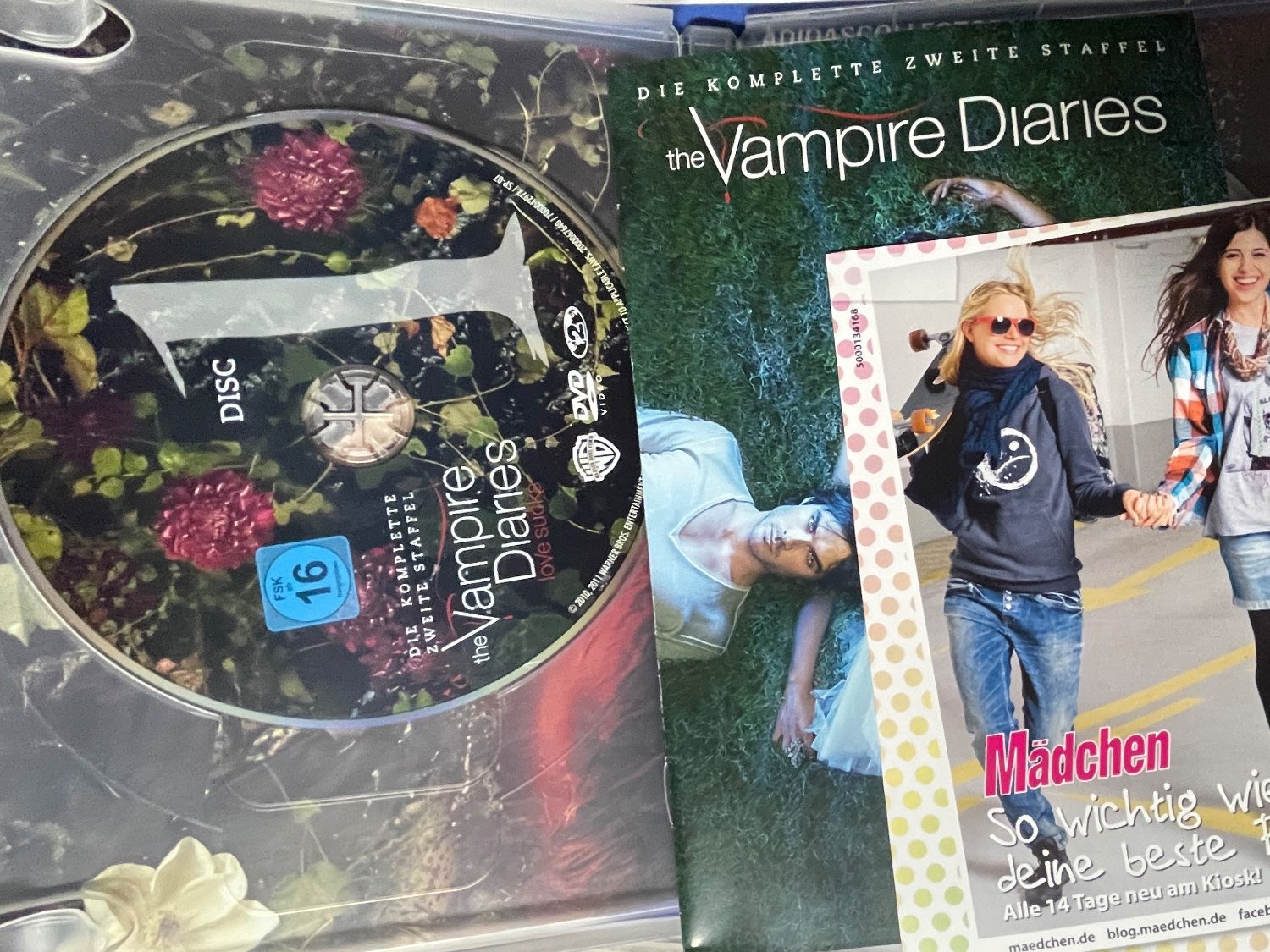 Tutti i DVDs: The Vampire Diaries – Usato da Muri b. Bern venduto da AdidasCollector 2