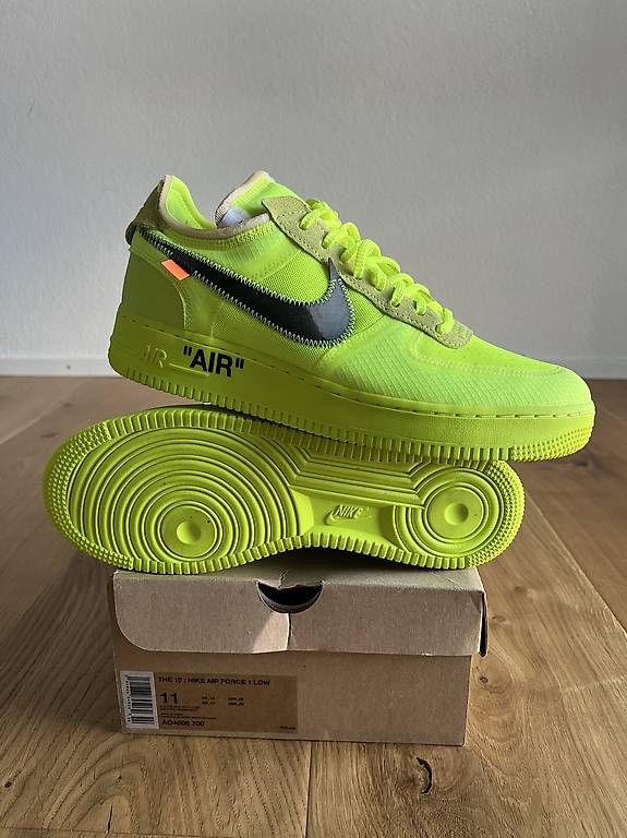 Chaussures hommes: Aur Force 1 Off-White Volt – D'occasion à Hägendorf par noelwyss 1