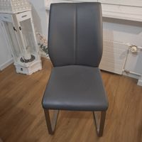 6 Esszimmer Stühle grau ab 0.10 zusammen