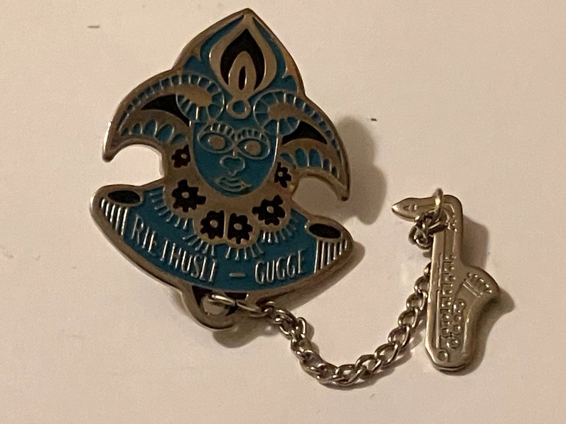 Placchette & Badge: 1 Pin Riethüsli Gugge – Usato da Basel venduto da djwwpp
