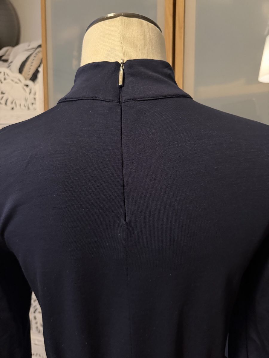 Massimo Dutti Vestiti: Robe Massimo Dutti bleu marin taille M – Usato da lausanne venduto da annec777 4