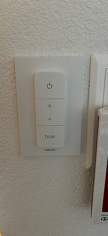 Lampade: Philips Hue Lampe – Usato da Allschwil venduto da ann_2t6s 3
