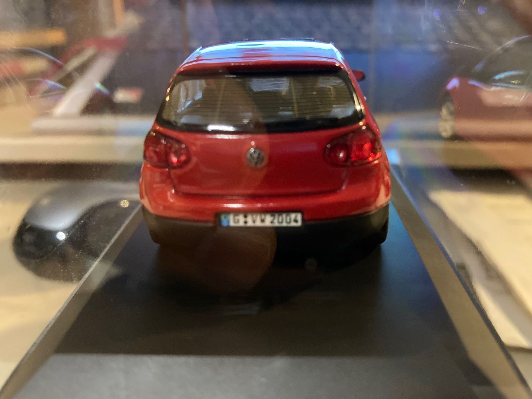 Schuco Modellautos: Golf 5. 1/43.  Schuco – Neu und originalverpackt aus Versoix von Jeannot57 4