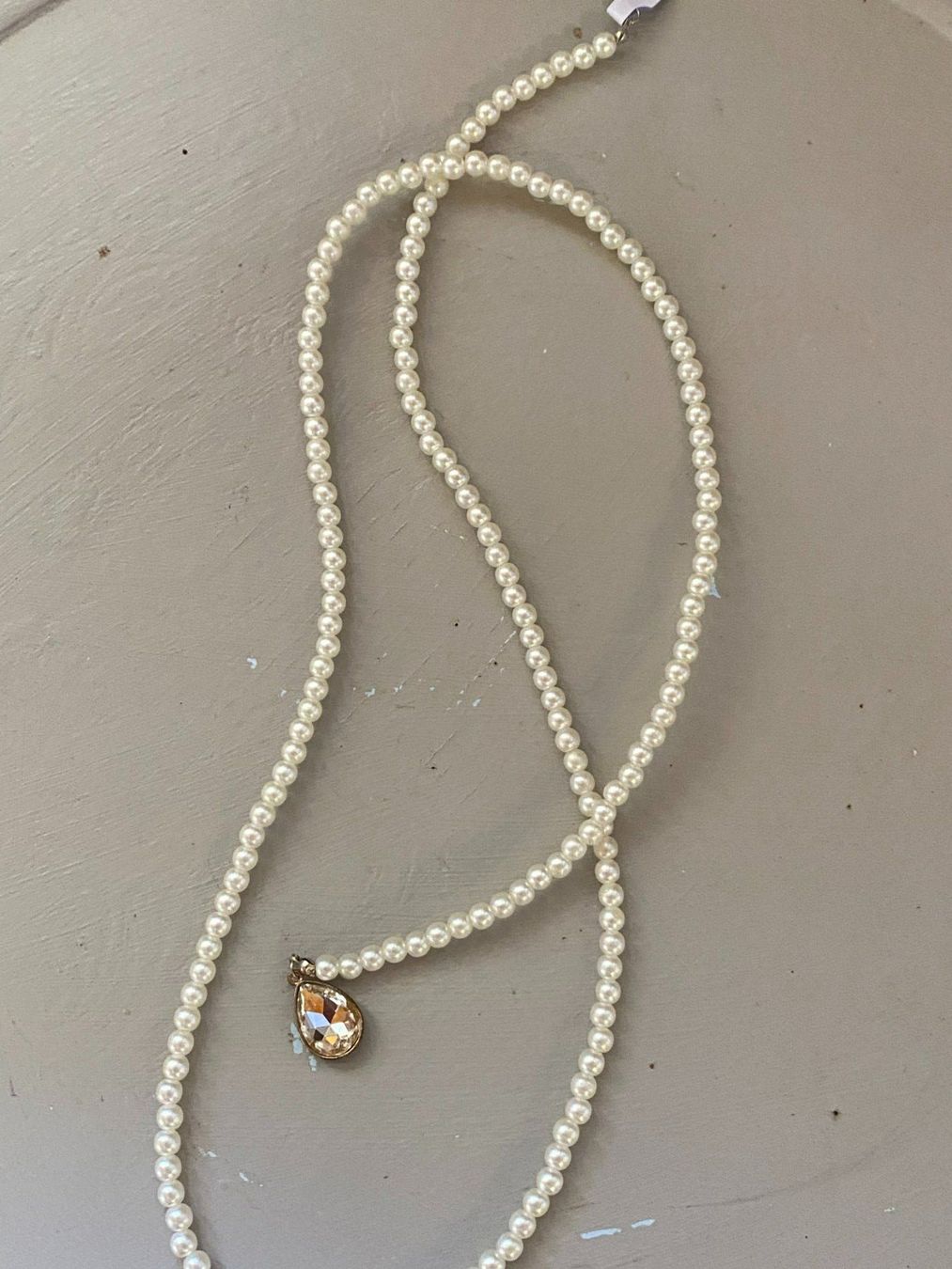Catenine: VINTAGE PERLENKETTE -WEISS – Nuovo (secondo la descrizione) da Meienried venduto da ManuelaBoutique 2