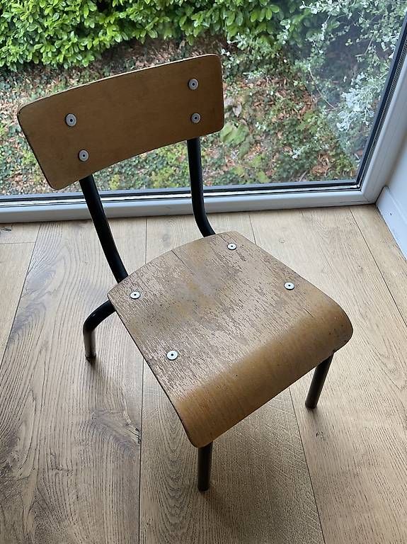 Stühle: Chaise d'ecolier vintage – Gebraucht aus Cressier NE von grco79 1