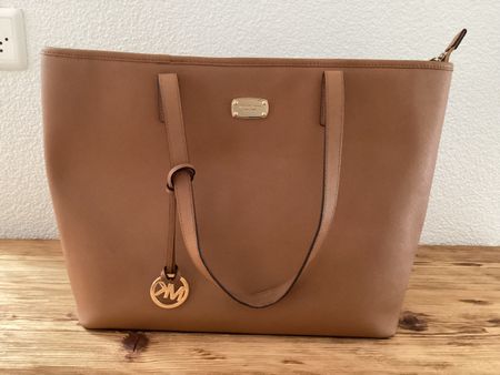 Michael Kors Handtasche mit Laptopfach
