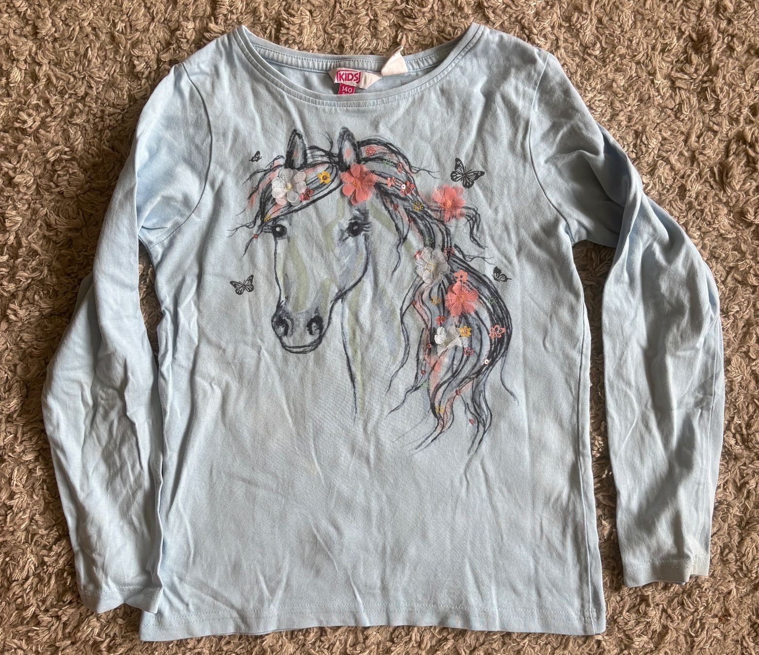 Lotti & Set di vestiti: lang- und kursarm Shirt Mädchen Gr 140 – Usato da Aarau venduto da stellabianca 3
