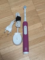 Oral-B Pro Junior mit Ladestation fast neu