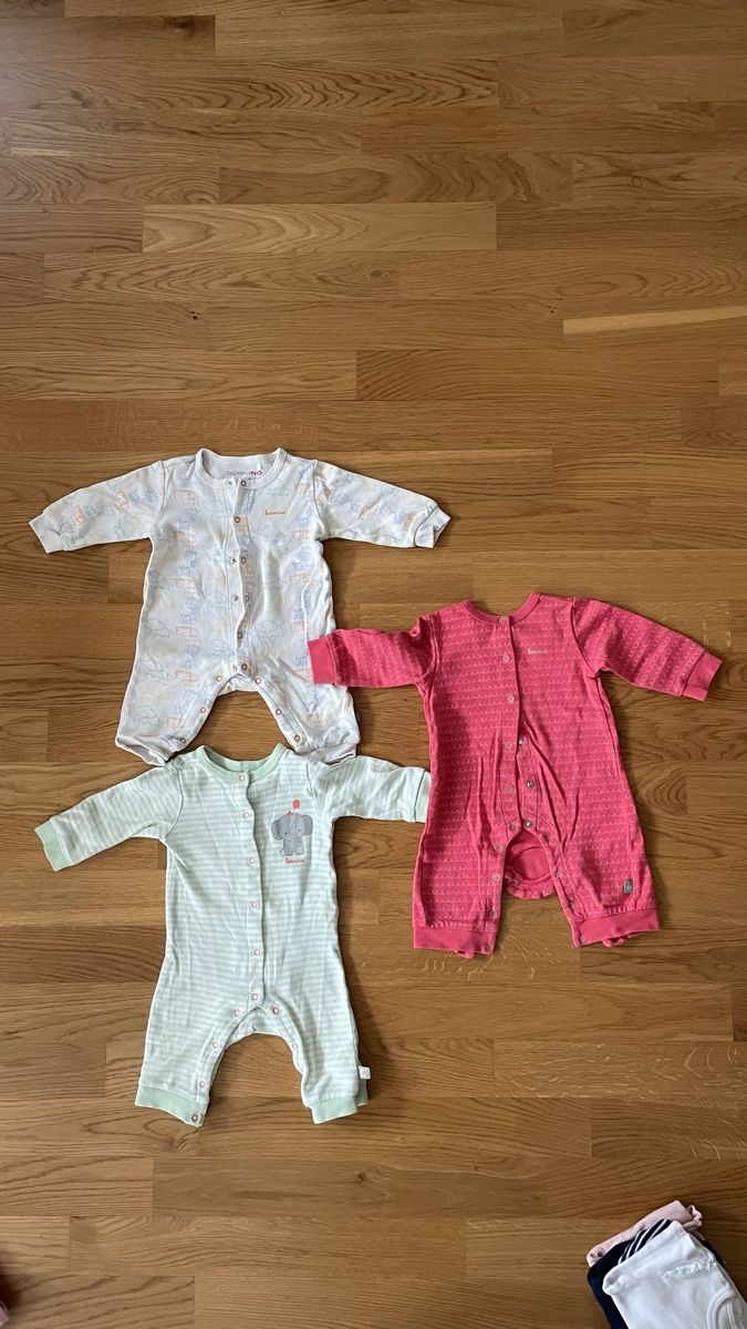 Lotti & Set di vestiti: Herbst/Winter Kleiderpaket Grösse 62 – Usato da Arlesheim venduto da mic_8w5q 3