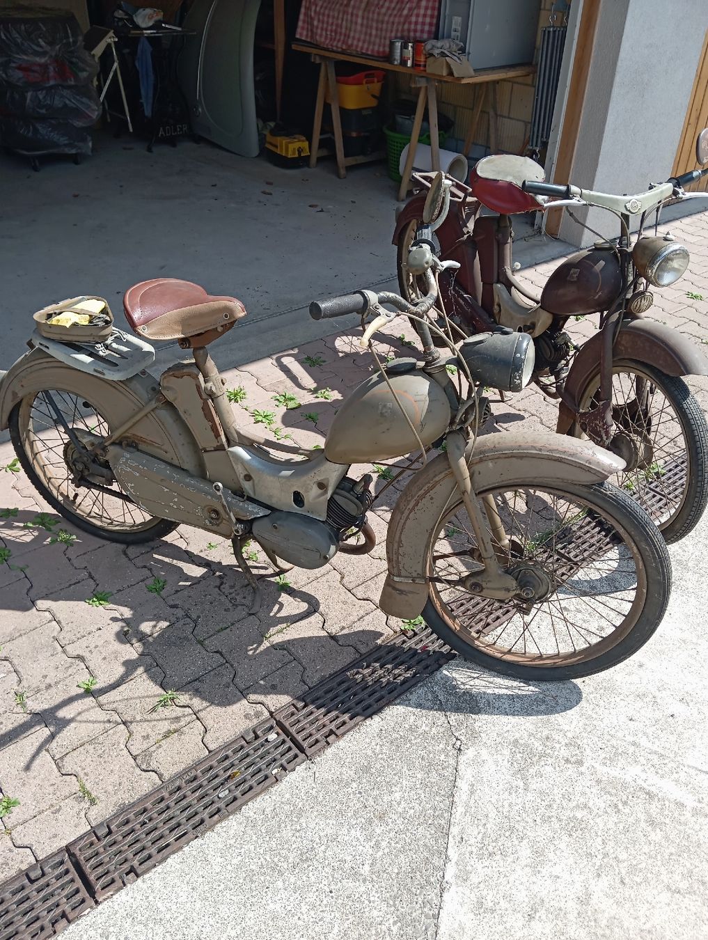 Simson Ciclomotori: 2 x Simson RS2 Scheunenfund – Difettoso da Baldegg venduto da eichhof79 4
