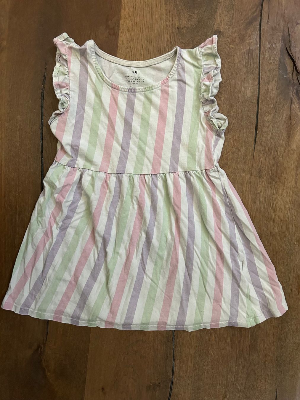 H&M Kleider & Röcke: H&M Kleidchen Gr. 110/116 – Gebraucht aus Heiligkreuz (Mels) von Ellengiordano