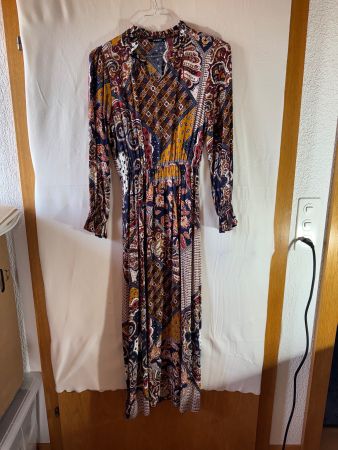 Kleid von LC Waikiki in Gr. 36