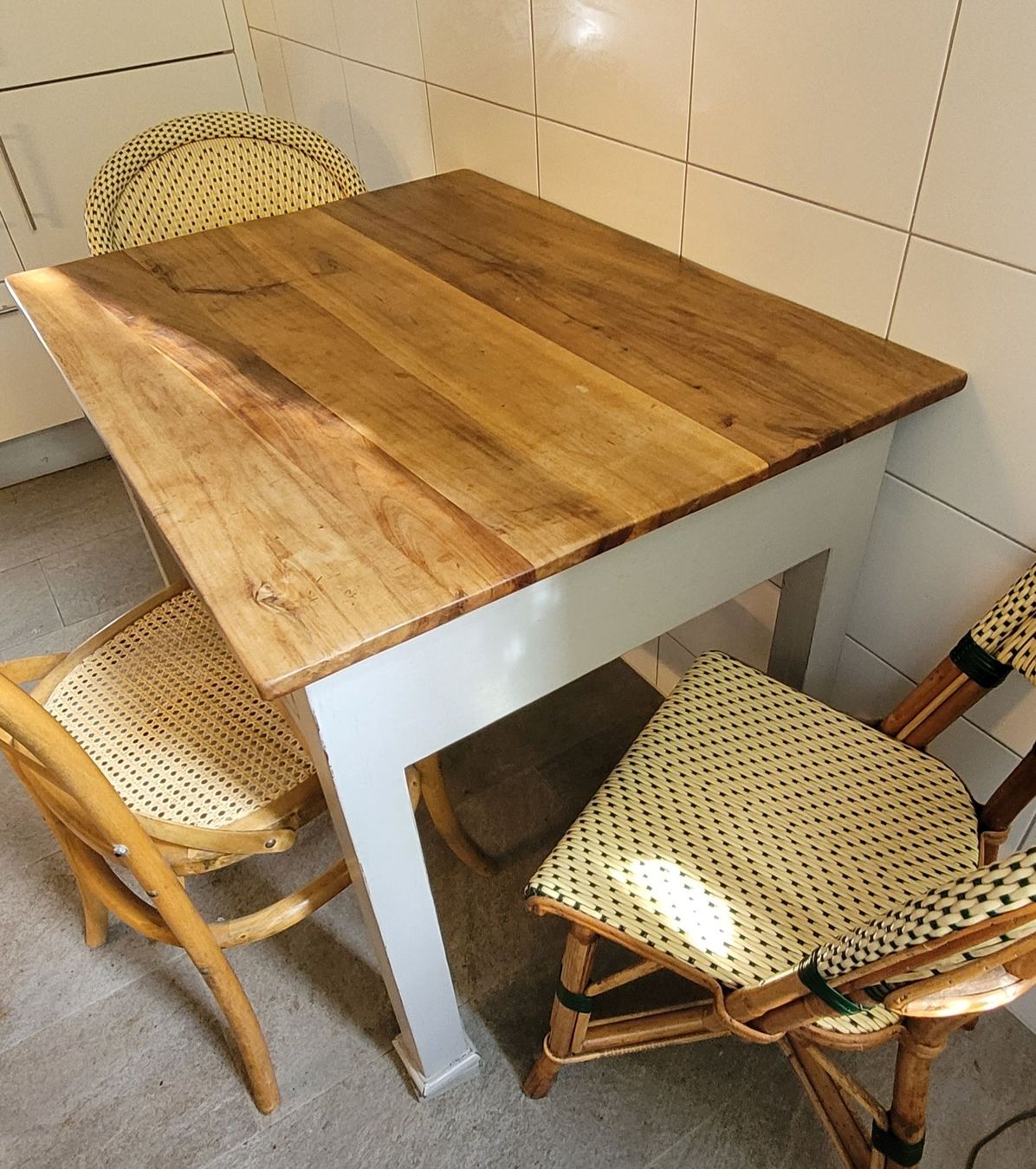 Tavoli: Table de cuisine vintage – Usato da Genève venduto da uneautresaison