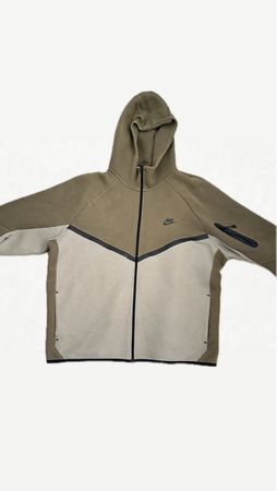 Nike Tech Fleece Hose Grösse XXL zweifarbig Zustand Sehr guz