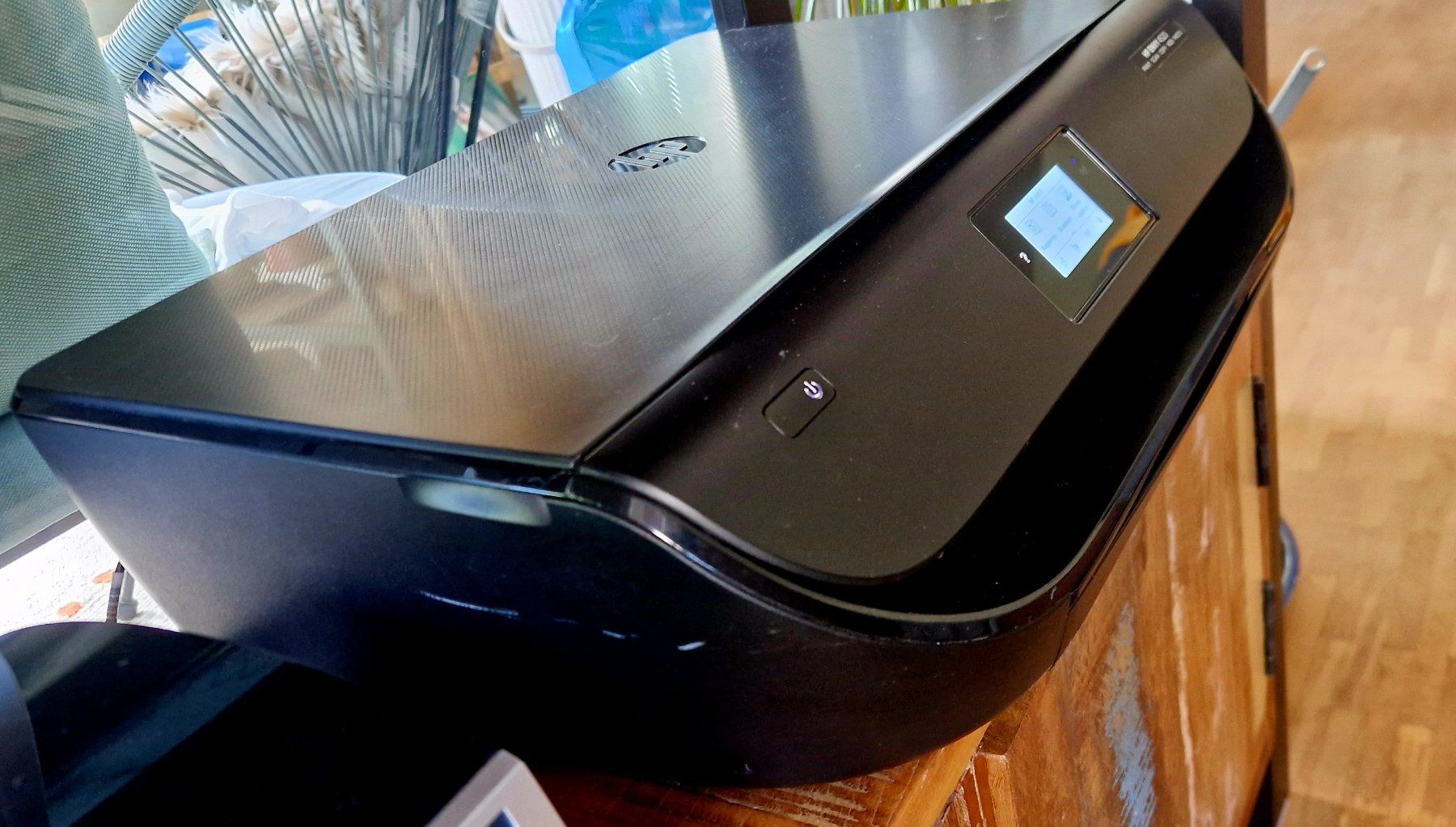 Hewlett Packard Stampanti: Drucker (HP ENVY 4520) mit Farbpatronen – Usato da Bern venduto da Lu.Ma 1