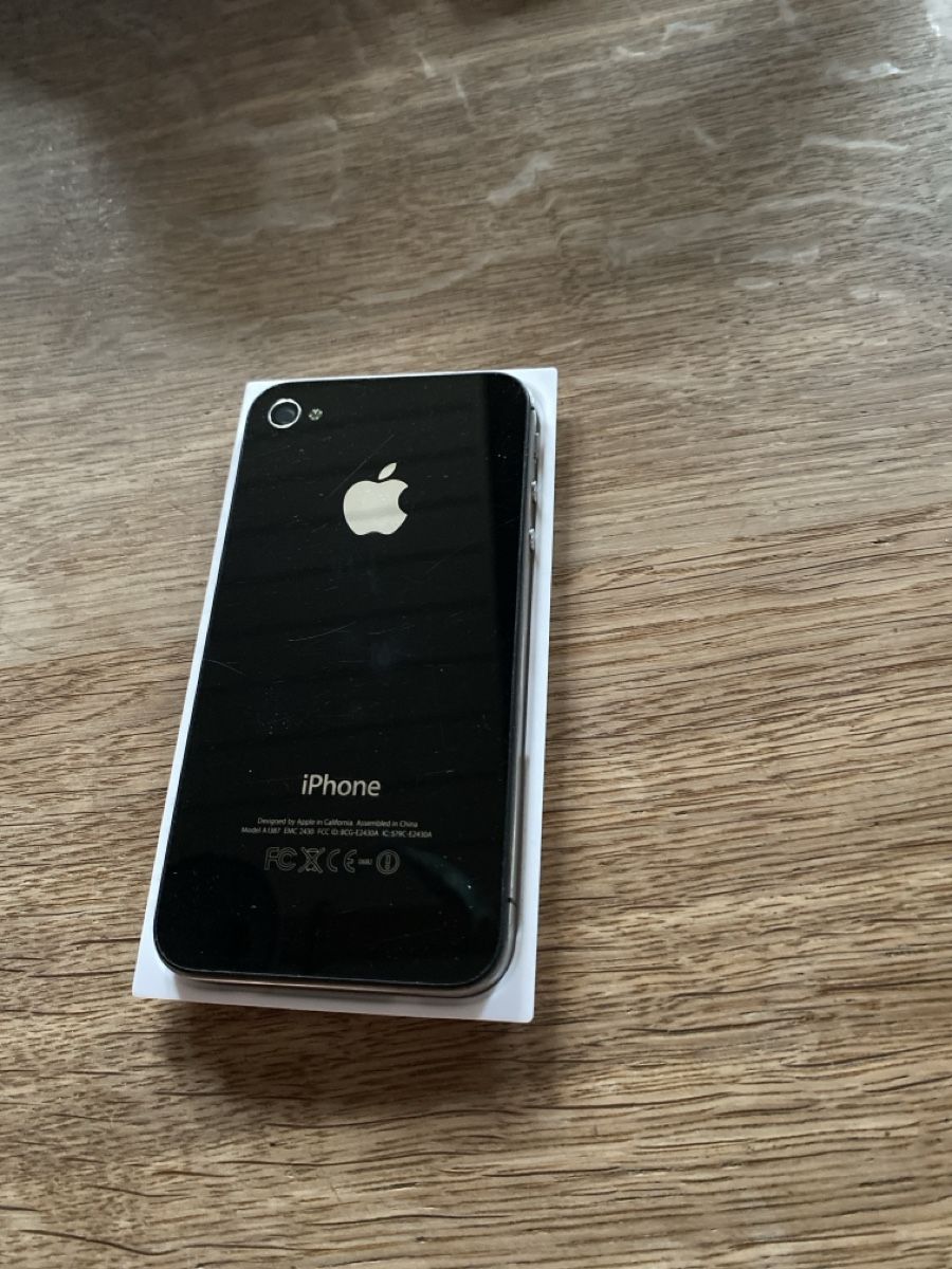 Apple Portables: iPhone 4s – D'occasion à Müllheim Dorf par chol7 1