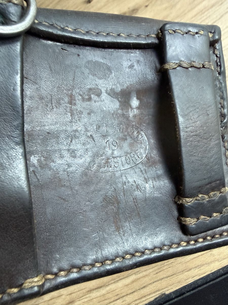 Schweizer Armee Borse: Alte Schweizer Militärtasche, Leder, 1919 – Usato da Buch am Irchel venduto da Sweetharth 4